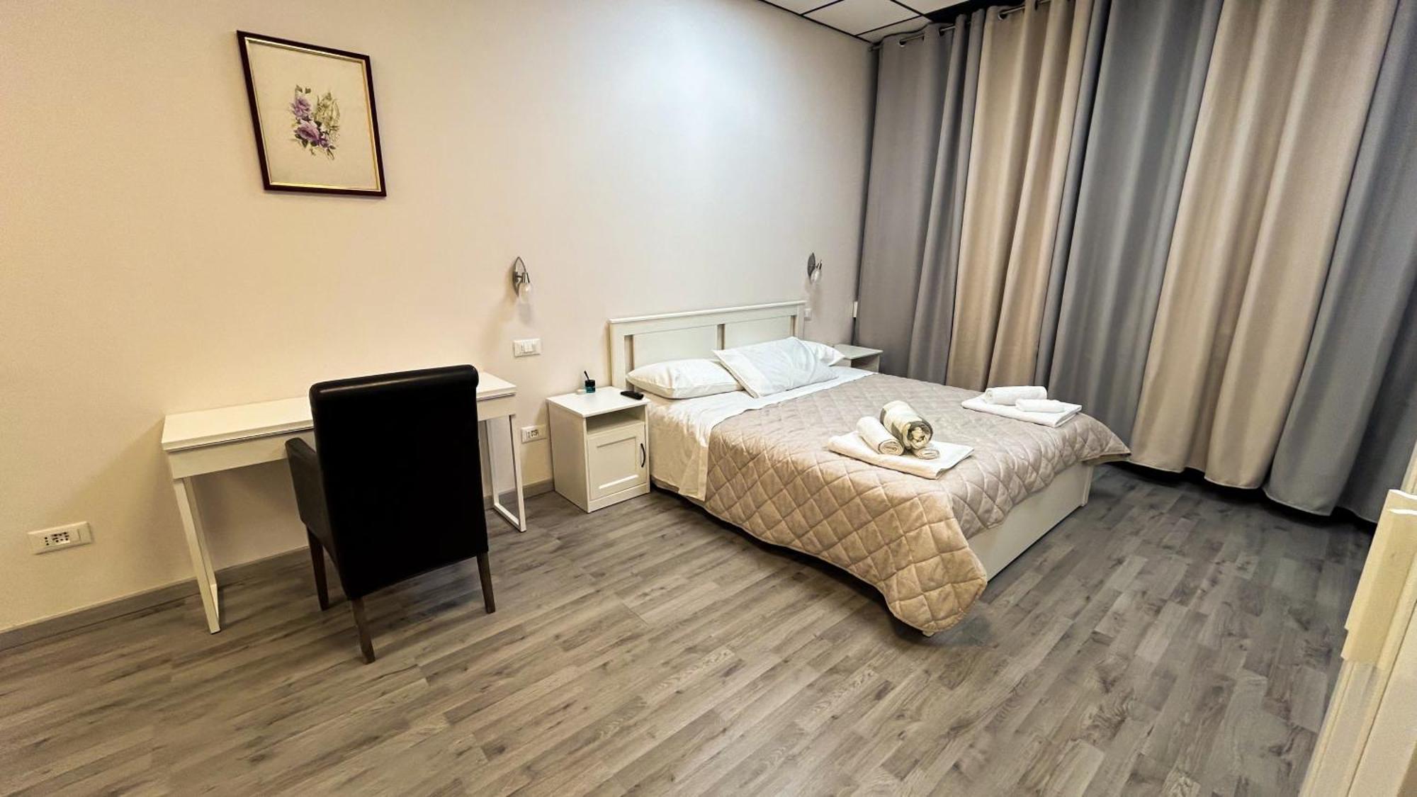 Loft Office 17 Hotel Castel Maggiore Buitenkant foto